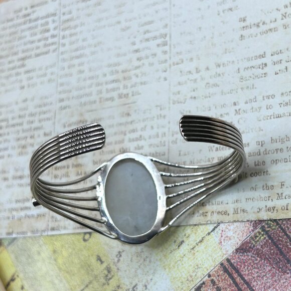 Sterling Silver Wide Bold White Stone Red Garnet Cuff Bracelet Marked 925 - Picture 3 of 14